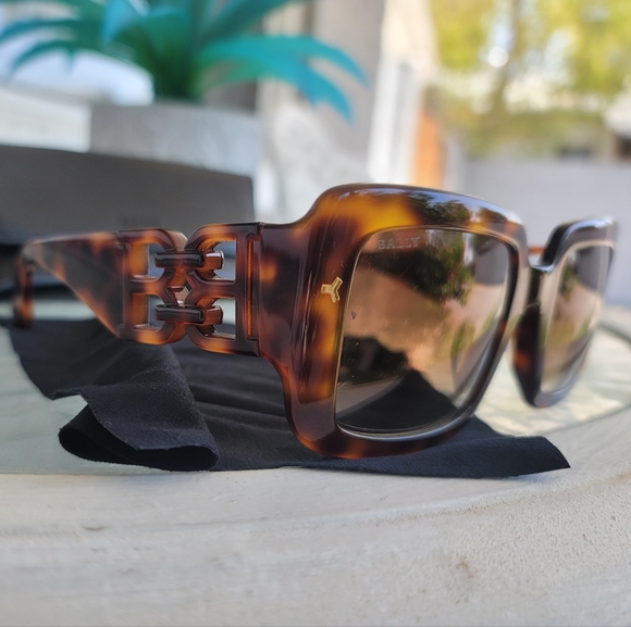 Bally Women's BB Logo Sunglasses - Picture 5 of 12